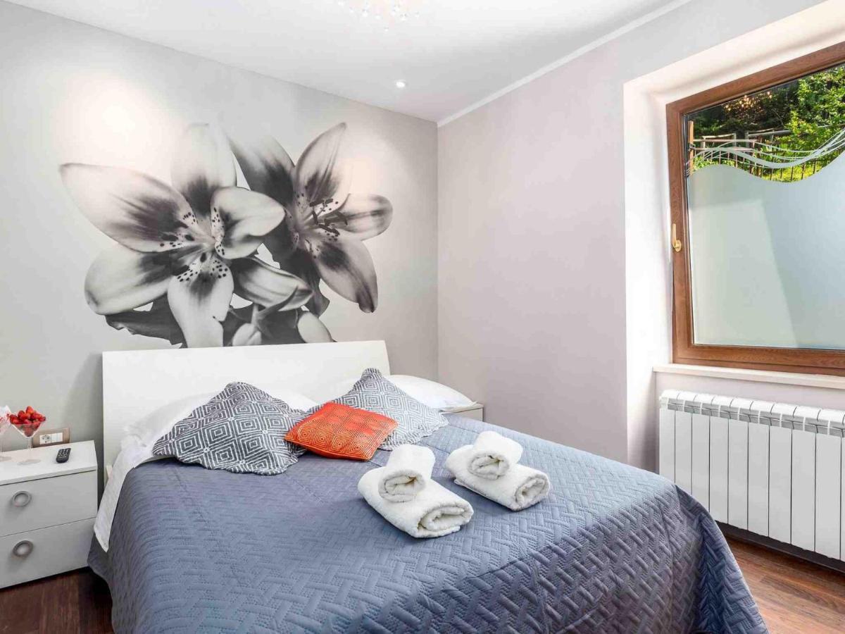 Srok Apartments With Pool 카스타브 외부 사진