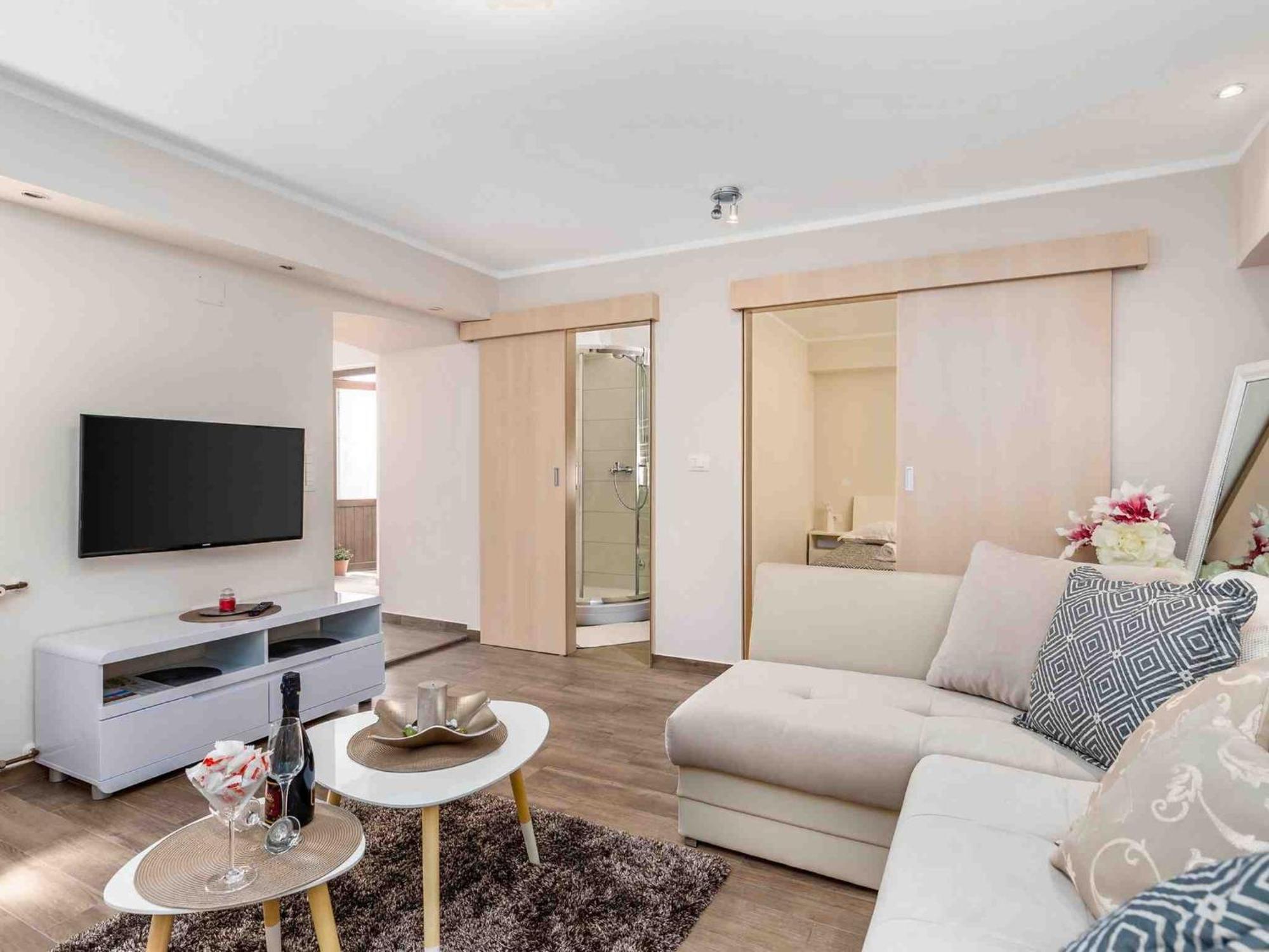 Srok Apartments With Pool 카스타브 객실 사진